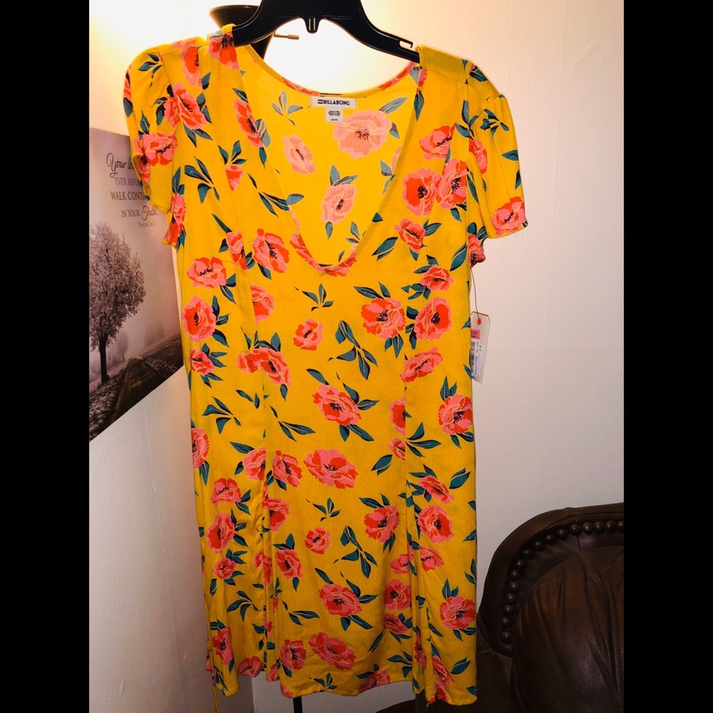 Billabong dress